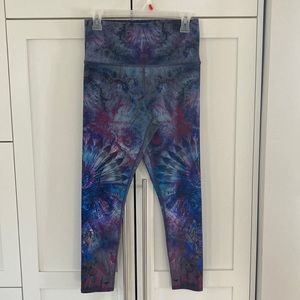 Evolution and Creation Yoga Pants